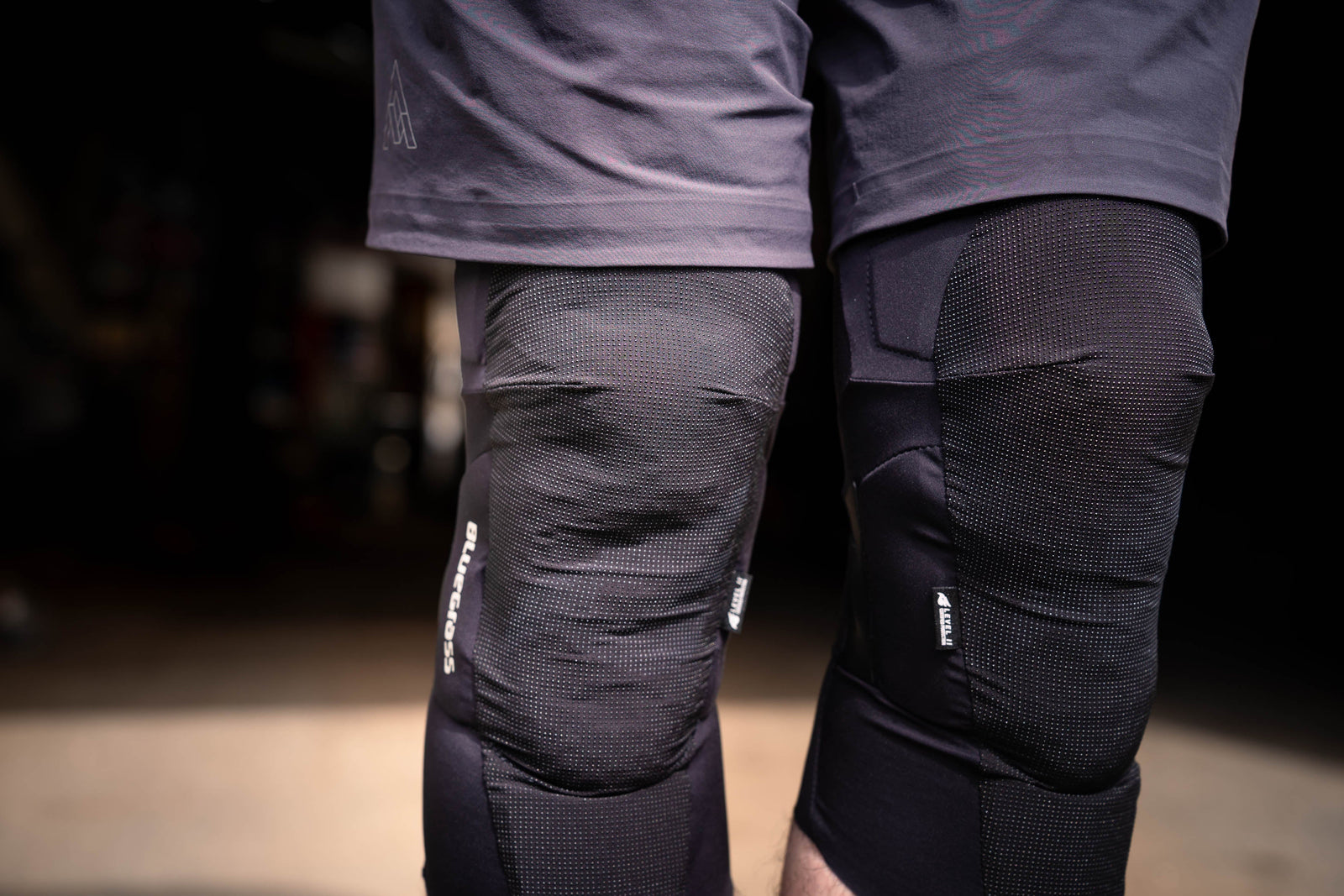 Bluegrass Aura Core Knee Pads