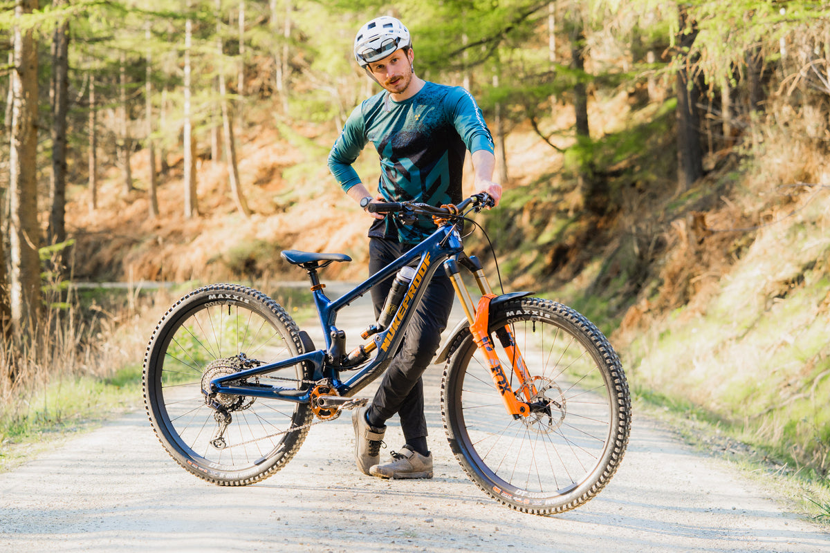Staff Bike Check: Mat's Nukeproof Giga Factory 290