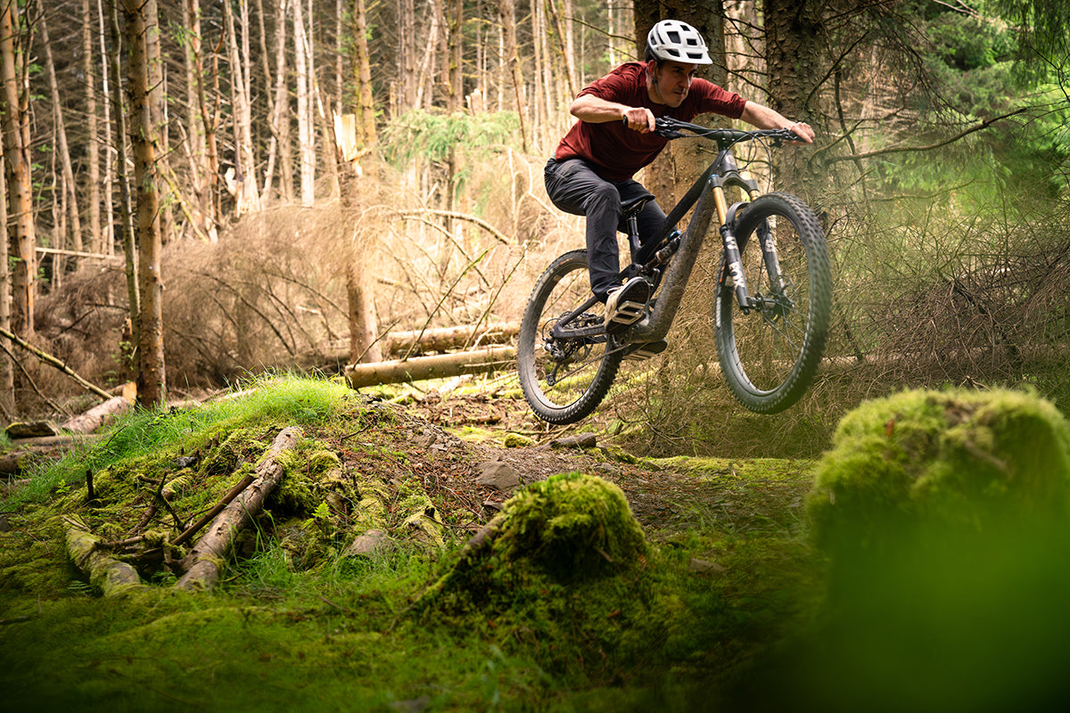 Riding the 7mesh Sight jersey and Glidepath trouser