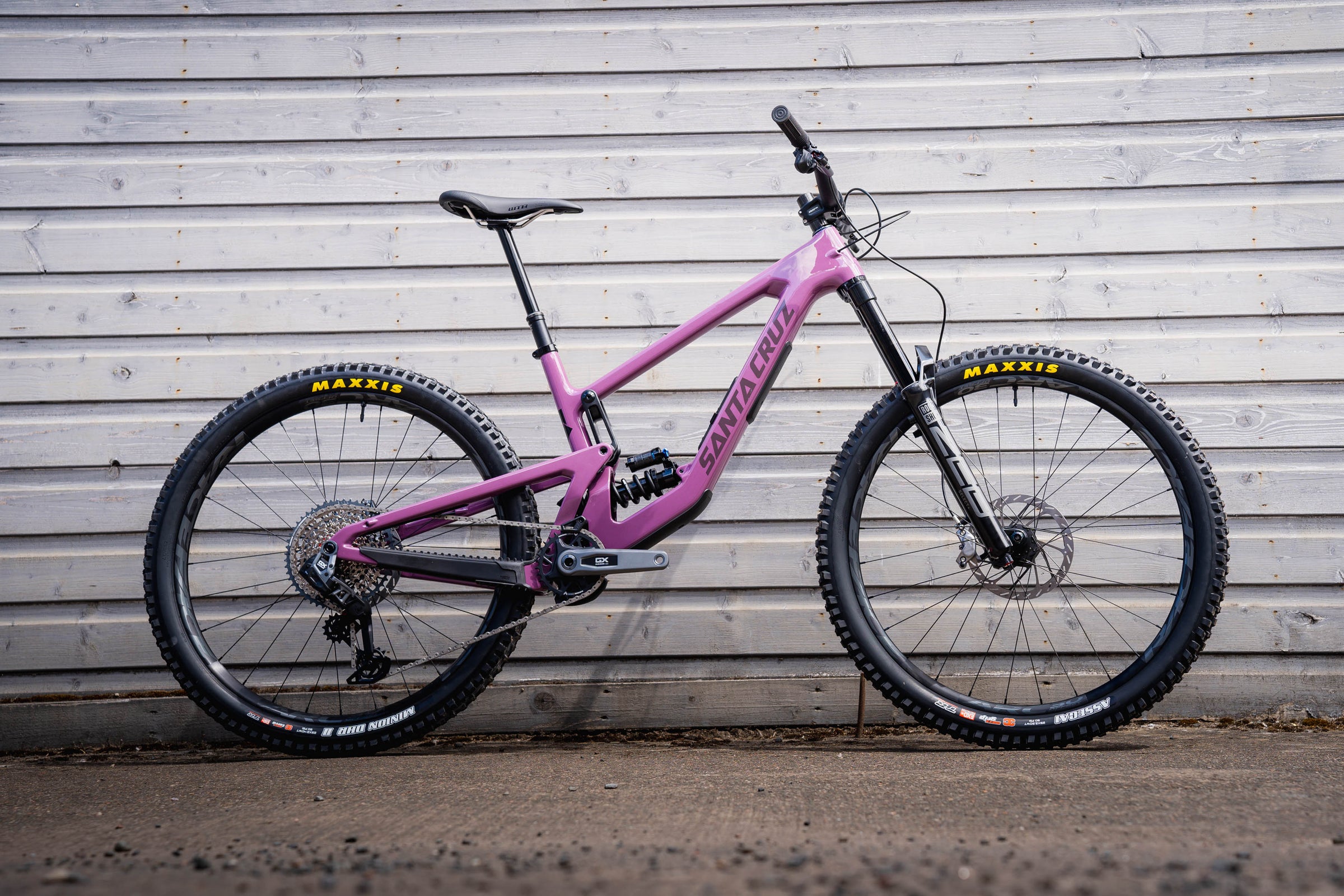 Santa Cruz Megatower C GX AXS in Gloss Purple