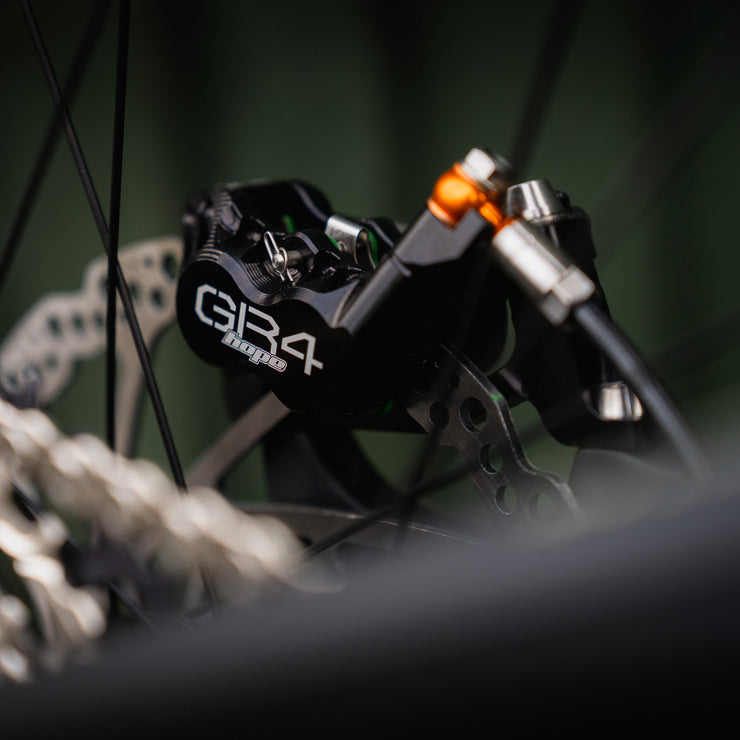 Hope GR4 Caliper in Black and Orange