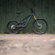 Ibis Hd6 custom build with Hope GR 4 brakes