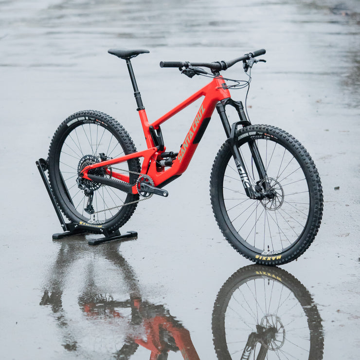 santa cruz 5010 red